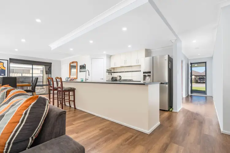 Sixth view of Homely other listing, 8 Invincible Rise, Wandina WA 6530
