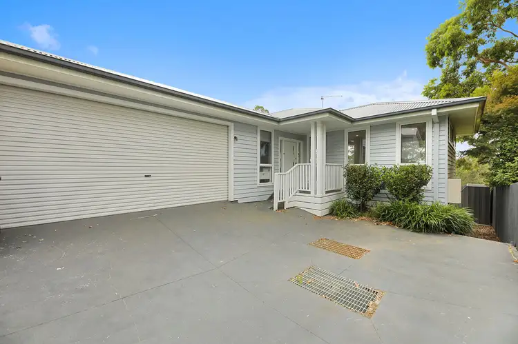 2/37 Wood Street, Drouin VIC 3818