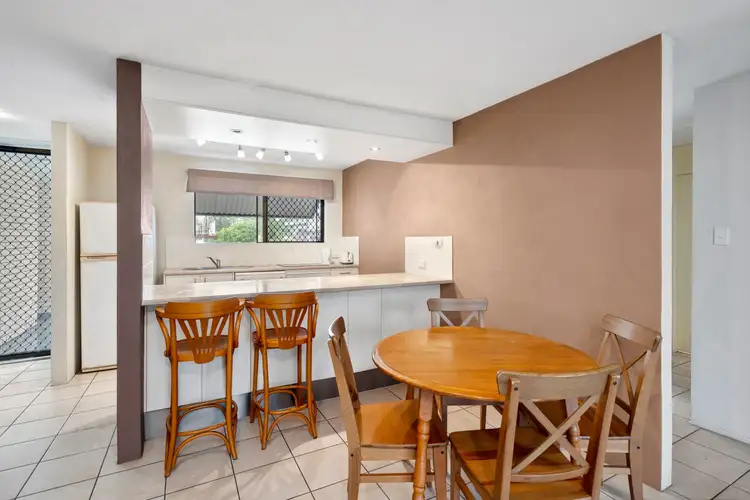 Sixth view of Homely unit listing, Unit 4/14 Moreton Parade, Kings Beach QLD 4551