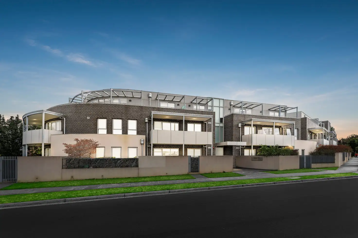 Main view of Homely apartment listing, 4/1 Mackie Road, Bentleigh East VIC 3165