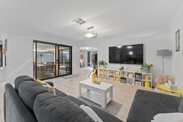 Second view of Homely house listing, 10 Bilby Rise, Baldivis WA 6171