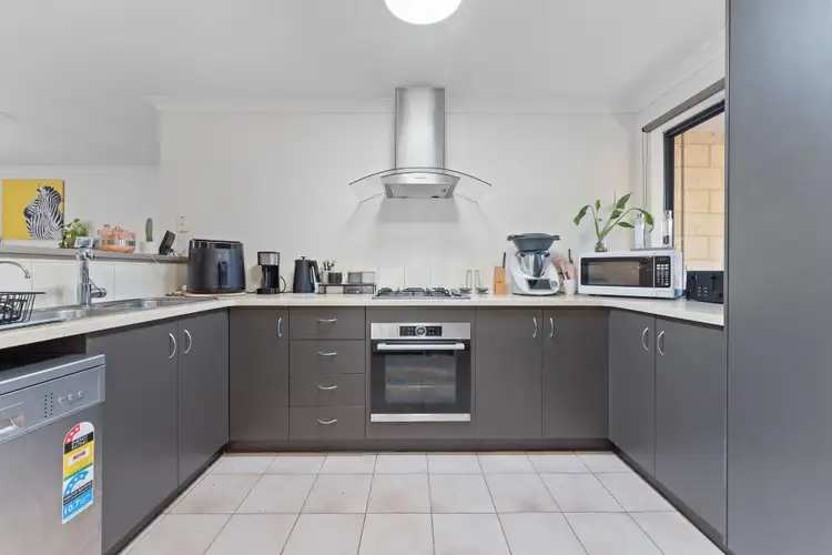 Third view of Homely house listing, 10 Bilby Rise, Baldivis WA 6171