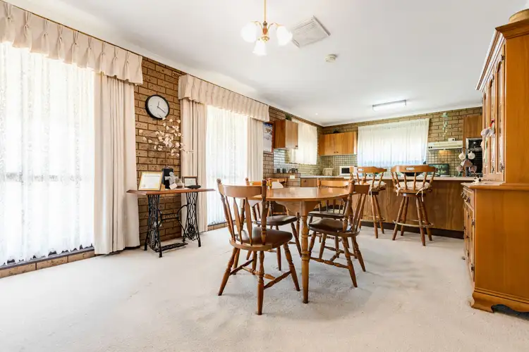 Fifth view of Homely house listing, 4 Elouera Drive, Irymple VIC 3498
