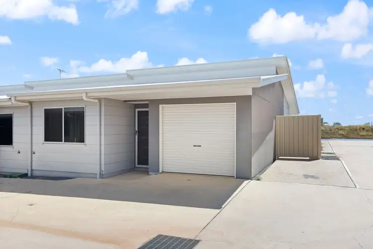 Second view of Homely unit listing, 7/8 Hillcrest Street, Emerald QLD 4720