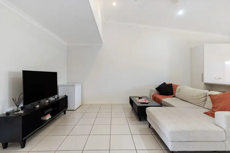 Seventh view of Homely unit listing, 7/8 Hillcrest Street, Emerald QLD 4720