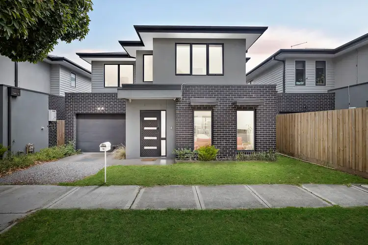 Main view of Homely townhouse listing, 1B Campbell Street, Frankston VIC 3199