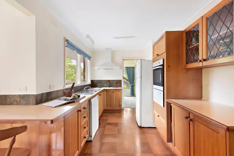 Third view of Homely house listing, 3 Barwon Avenue, Frankston VIC 3199