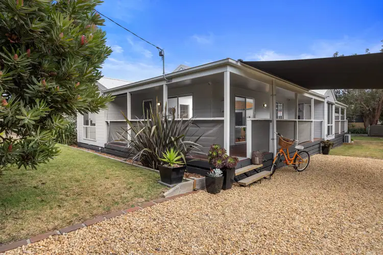 7 Rodney Avenue, Venus Bay VIC 3956
