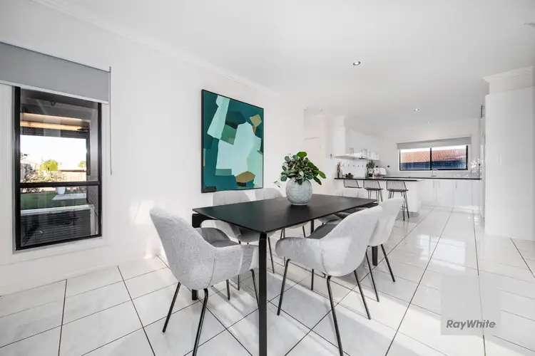 Fifth view of Homely house listing, 40 Jindabyne Avenue, Taylors Hill VIC 3037