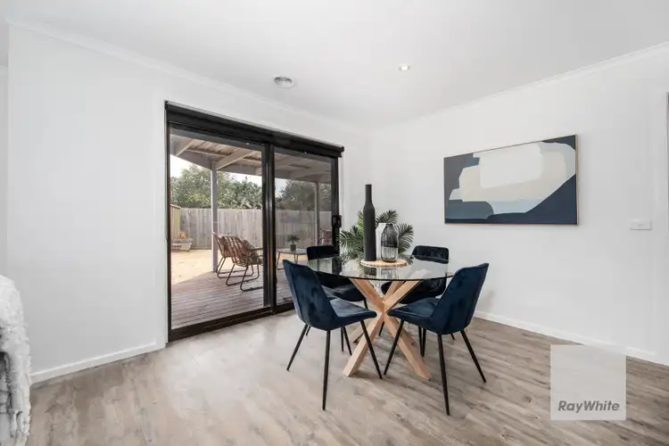 Sixth view of Homely house listing, 10 Ventnor Place, Keilor Downs VIC 3038