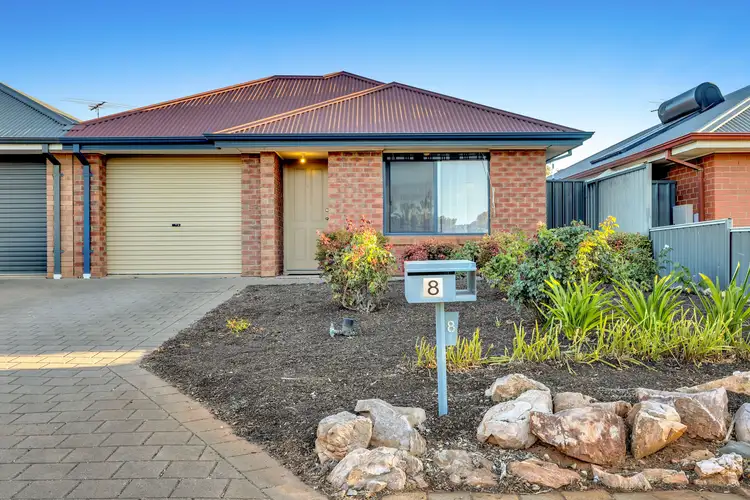 8 Dylan Court, Smithfield SA 5114