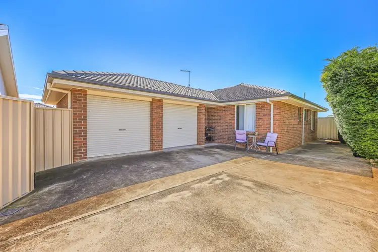 2/23 Rosella Avenue, Tamworth NSW 2340