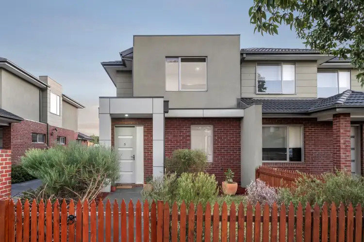 Main view of Homely townhouse listing, 5/103-105 St Vigeons Road, Reservoir VIC 3073
