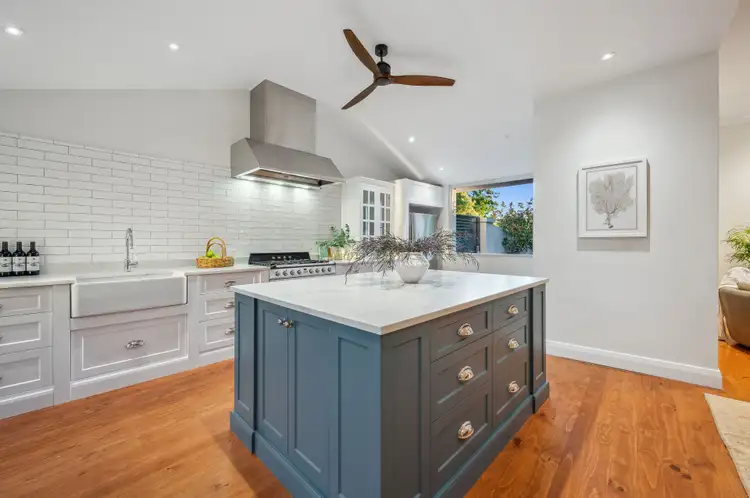 Sixth view of Homely house listing, 10 Hubbe Court, Burnside SA 5066
