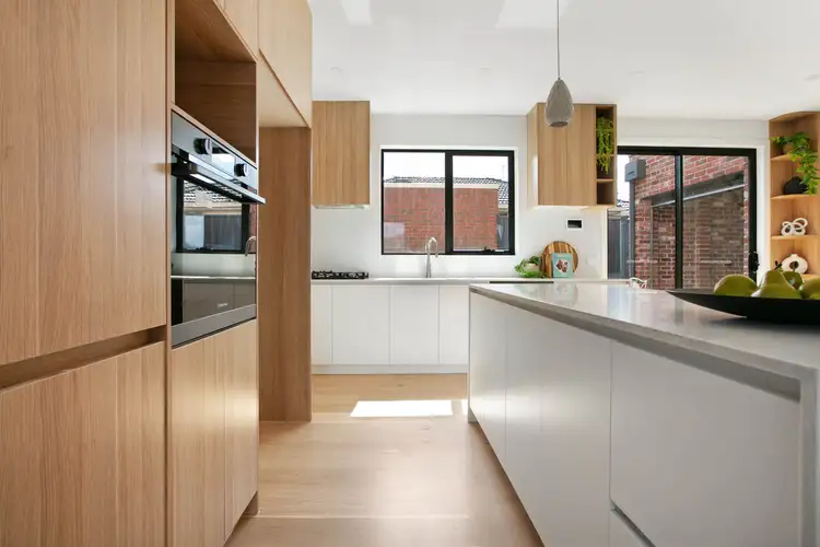 Fifth view of Homely townhouse listing, 4/9 McCrae Street, Reservoir VIC 3073