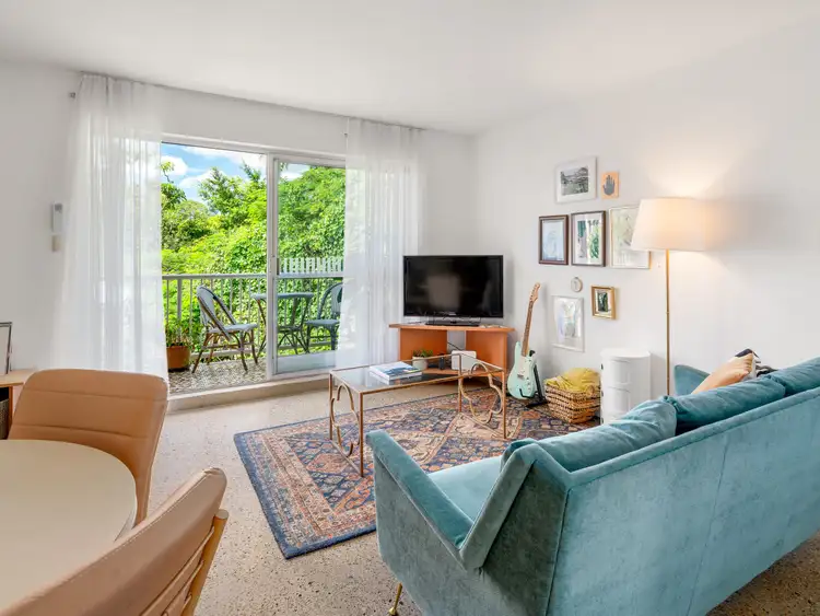 Fifth view of Homely unit listing, 2/35 York Street, Coorparoo QLD 4151