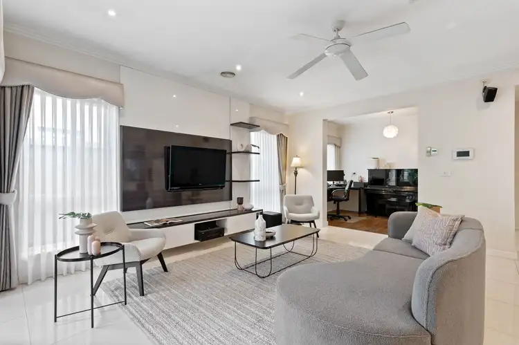 Fifth view of Homely house listing, 8 Padova Drive, Greenvale VIC 3059