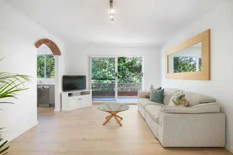 Main view of Homely apartment listing, 10/102 Wyadra Avenue, Freshwater NSW 2096