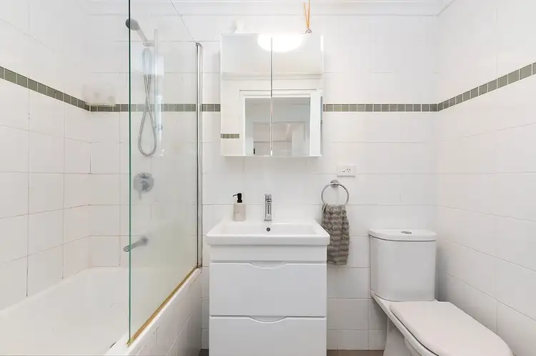 Sixth view of Homely unit listing, 2/26 Eric Road, Artarmon NSW 2064