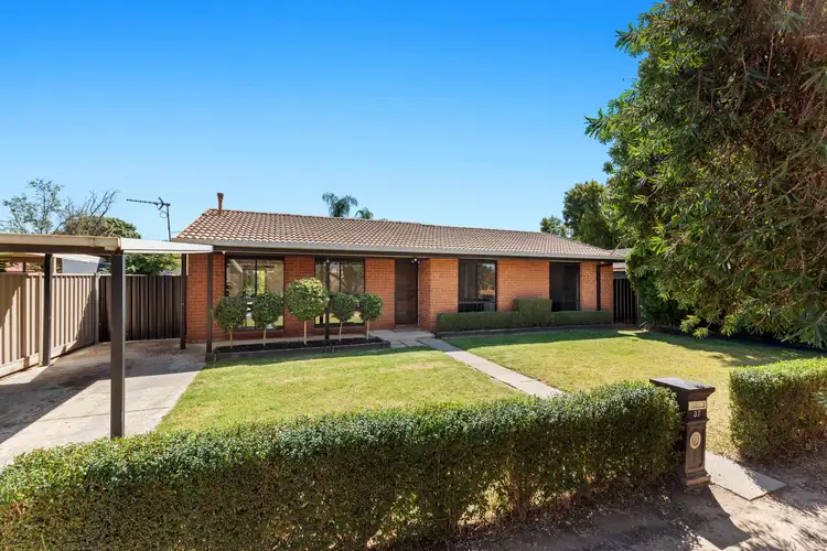 37 Dundas Street, White Hills VIC 3550