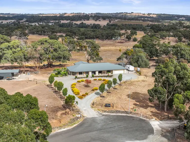 19 Hill Court, Clare SA 5453