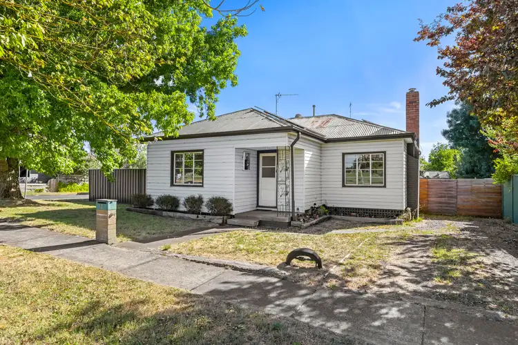 121 Stawell Street North