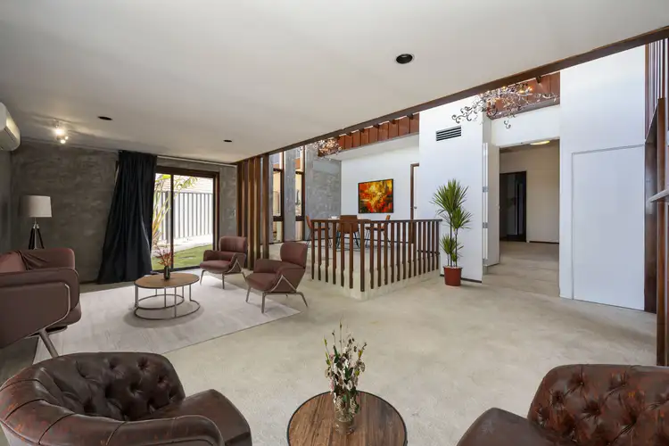 15 Suiza Place, Carine WA 6020