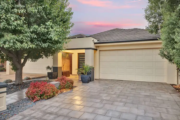 18 Farncomb Road, Fulham SA 5024