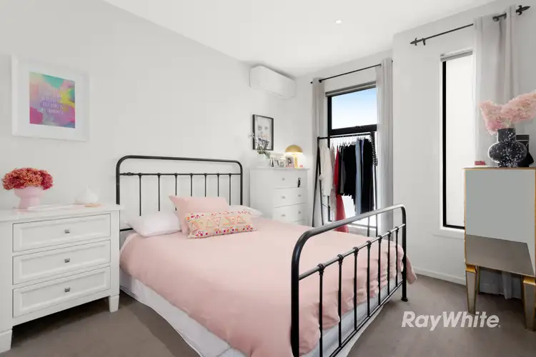 Fifth view of Homely townhouse listing, 28 Lavender Avenue, Cheltenham VIC 3192
