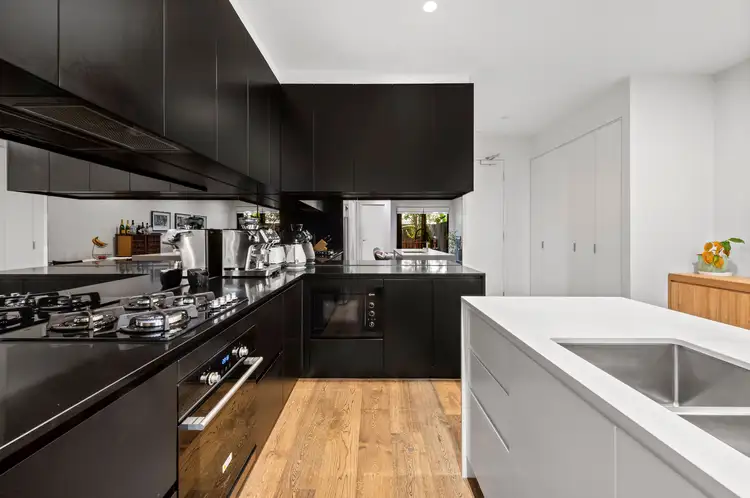 Second view of Homely apartment listing, 9/25 Nicholson Street, Bentleigh VIC 3204