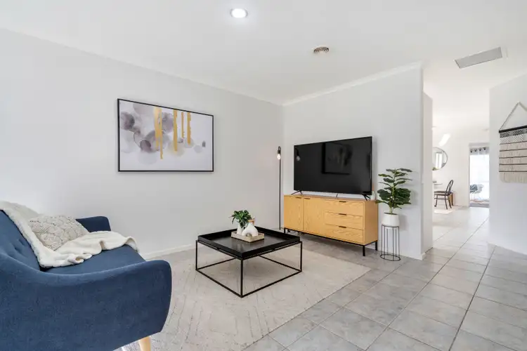 Second view of Homely house listing, 4 Dodd Place, Roxburgh Park VIC 3064