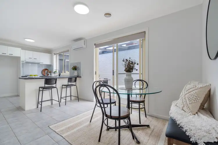 Fourth view of Homely house listing, 4 Dodd Place, Roxburgh Park VIC 3064