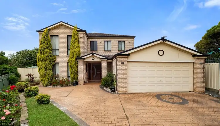 8 Chapman Street, West Hoxton NSW 2171
