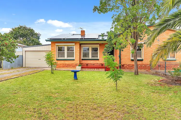 8 Burcombe Street, Elizabeth Vale SA 5112
