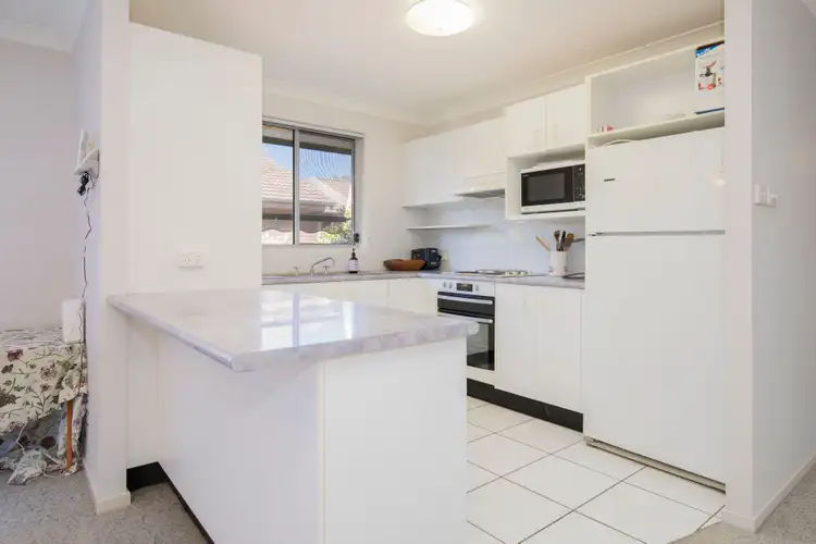 Fourth view of Homely house listing, 5 Joanna Close, Charlestown NSW 2290