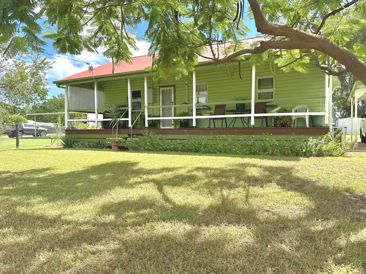 102 Bauhinia Street, Barcaldine QLD 4725