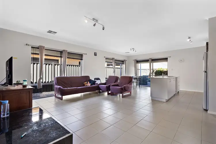 Sixth view of Homely house listing, 15 Polenta Way, Aveley WA 6069