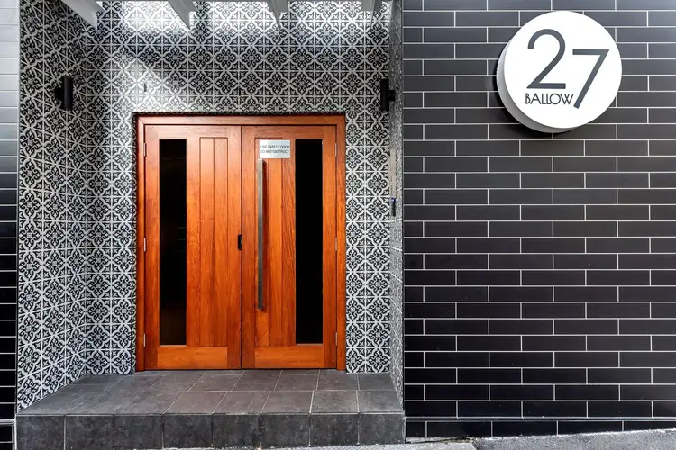 Loft Warehouse/27 Ballow Street, Fortitude Valley QLD 4006