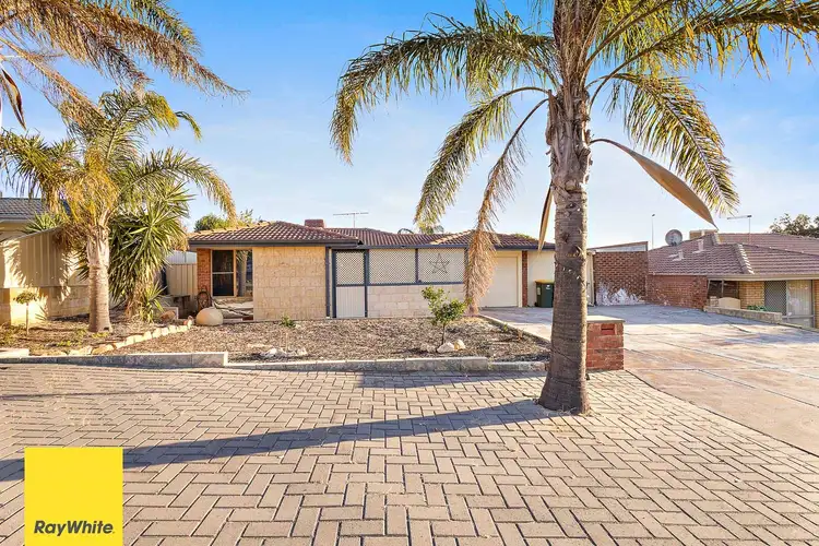 8 Windarra Heights, Marangaroo WA 6064