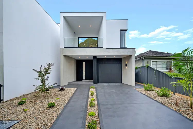 19B Chamberlain Road, Padstow NSW 2211