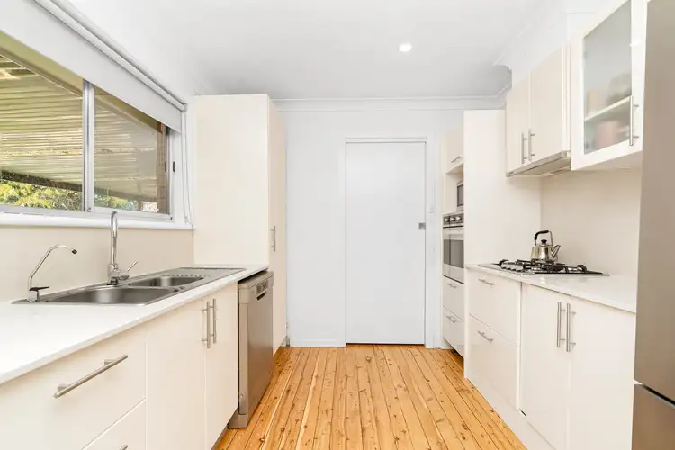 Sixth view of Homely house listing, 31 Waranga Avenue, Mount Austin NSW 2650