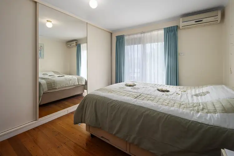 Sixth view of Homely house listing, 2 Alpine Court, Lalor VIC 3075