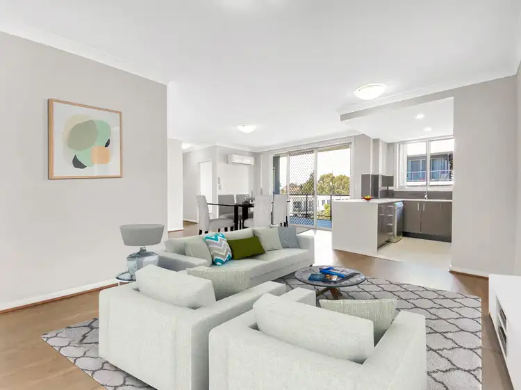 201/8B Myrtle Street, Prospect NSW 2148
