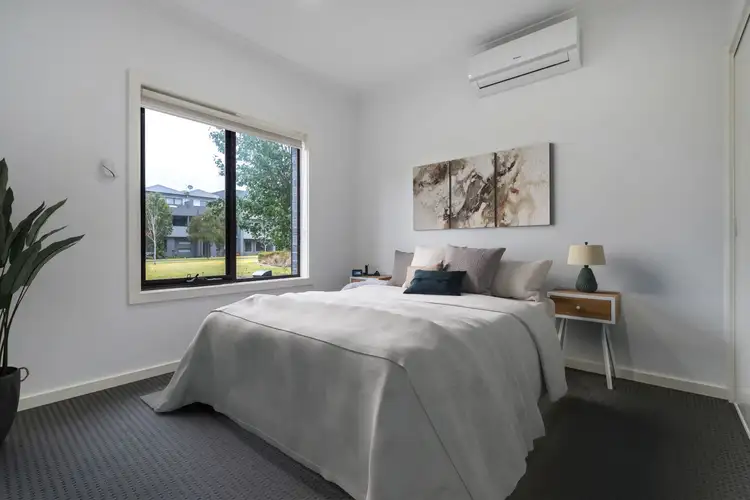 Sixth view of Homely house listing, 11 Meyers Walk, Craigieburn VIC 3064