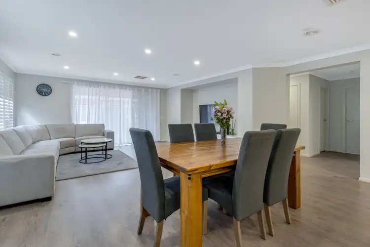 Fifth view of Homely house listing, 10 Dodson Way, Kalkallo VIC 3064