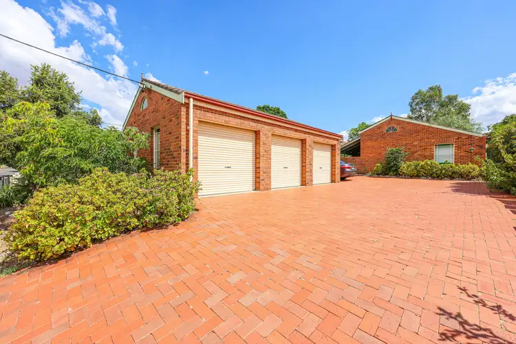 2/75 Denne Street, Tamworth NSW 2340