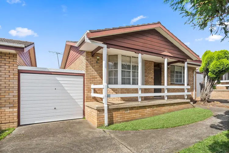 2/17 Albert Street, Bexley NSW 2207