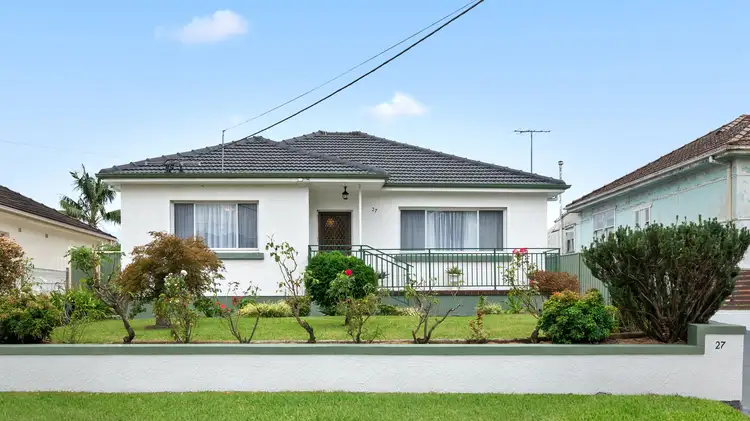 27 Curringa Road, Villawood NSW 2163