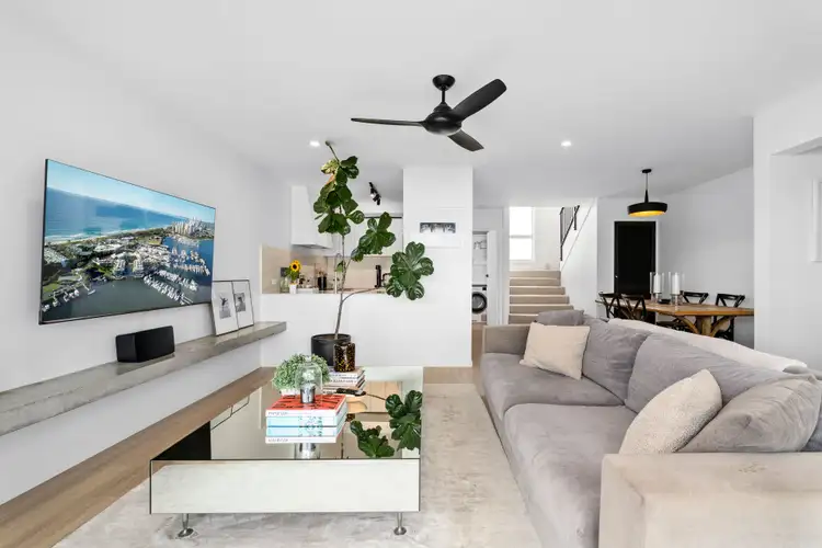 Fourth view of Homely apartment listing, 11/2 Stanhill Drive, Chevron Island QLD 4217
