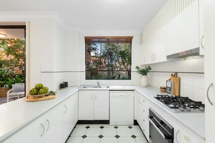 Sixth view of Homely apartment listing, 6/156 Oberon Street, Coogee NSW 2034